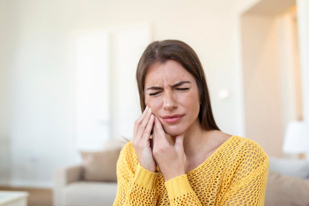 Tips for Managing Dental Emergencies at Home